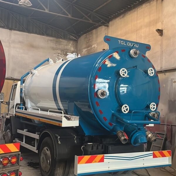 4c094a6f a529 4c75 8af9 e66967da2175 600x600