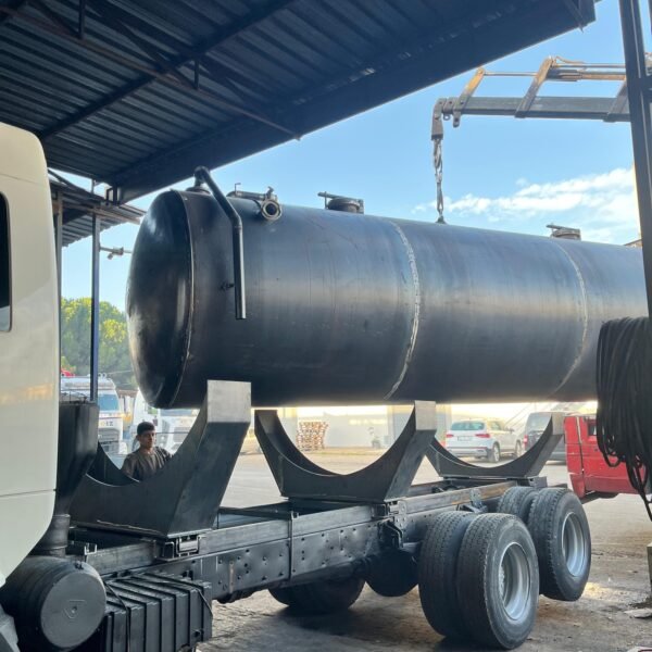 92d4f2b2 069f 4ab7 8cc3 e17e9561fa4e 600x600